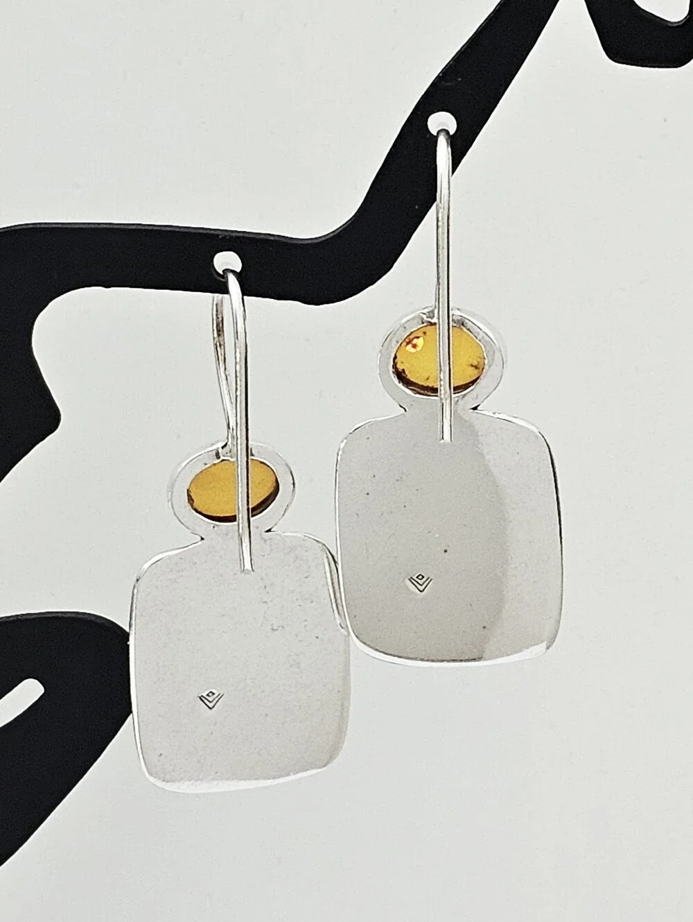 Silpada Rare Sterling Silver Amber Cabochon Rectangular Chevron Earrings W1451
